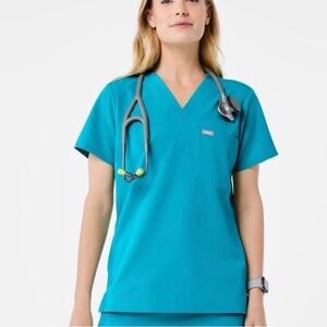 Figs Women's Teal V-Neck Medical Scrub Set